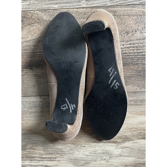 VANELi Women's Astyr Pointed Toe Block Pumps Casual Dress Low Heel Size 9M - Picture 8 of 8